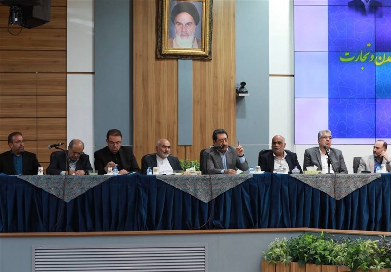وزیر صمت: صنعت و تولید در اولویت تامین انرژی و برق است