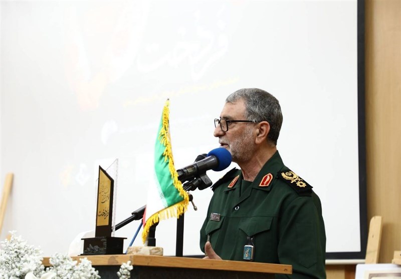 کارگران در خط مقدم تولید و پیشرفت کشور قرار دارند