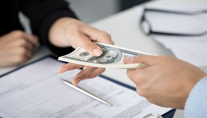 کدام کالاها ارز ۲۸۵۰۰ تومانی می‌گیرند؟