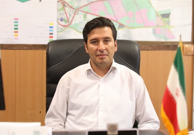 کنارگذر تقاطع میدان فراهان بازگشایی می شود