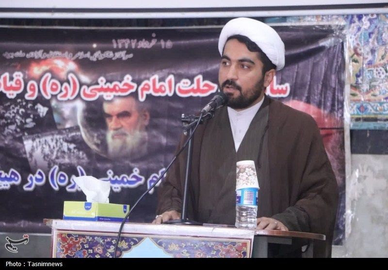 اخلاص، ساده‌زیستی و مردم‌باوری؛ رمز موفقیت امام خمینی (ره)