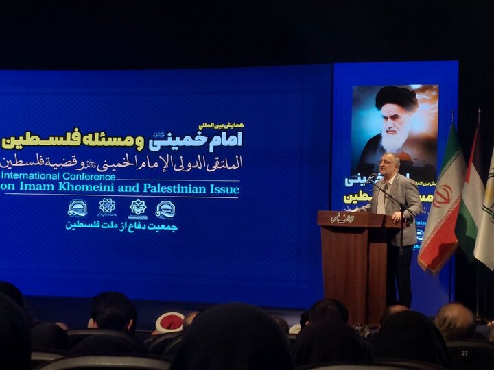 امام خمینی با نگاه تمدنی، تحول بزرگ فکری ایجاد کرد