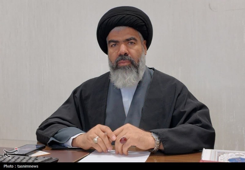 امام خمینی (ره) پرچمدار و طلایه‌دار مبارزه با استکبار جهانی