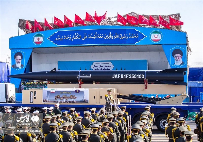 تسلط کامل سپاه بر آسمان سرزمین‌های اشغالی با شلیک موشک فتاح