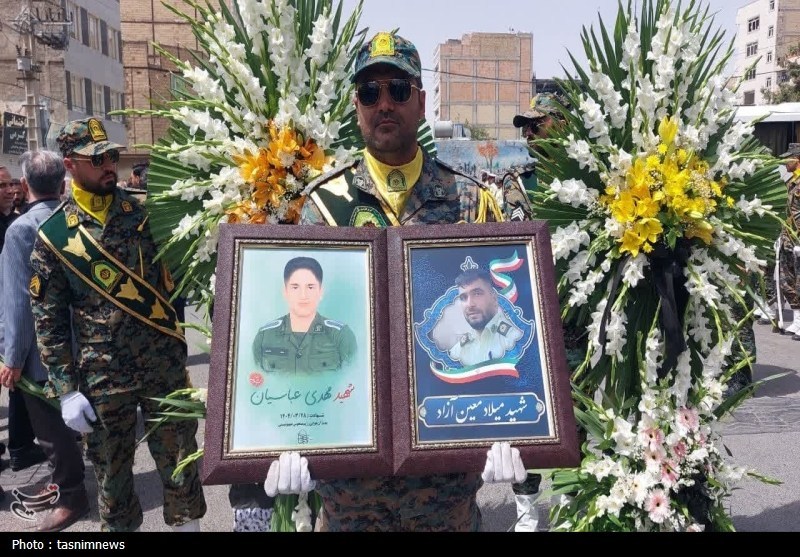 تشییع باشکوه ۲ شهید ناجا در بهارستان میان فریادهای “مرگ بر اسرائیل”