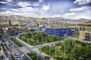 تنبیه متجاوز باید تا نقطه پشیمانی دشمن ادامه یابد