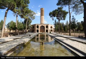 جشن بزرگ «طراوت» با حضور ۴ هزار نفر در باغ دولتآباد یزد جشن بزرگ «طراوت» با حضور ۴ هزار نفر در باغ دولتآباد یزد