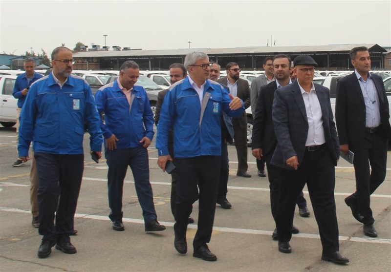 رئیس سازمان حمایت: ایران خودرو اجازه فروش در بورس ندارد
