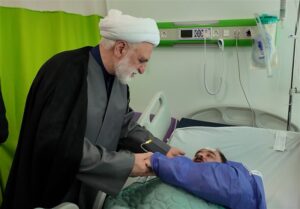 عیادت رئیس قوه قضائیه از مجروحان حمله صهیونیست‌ها به زندان اوین