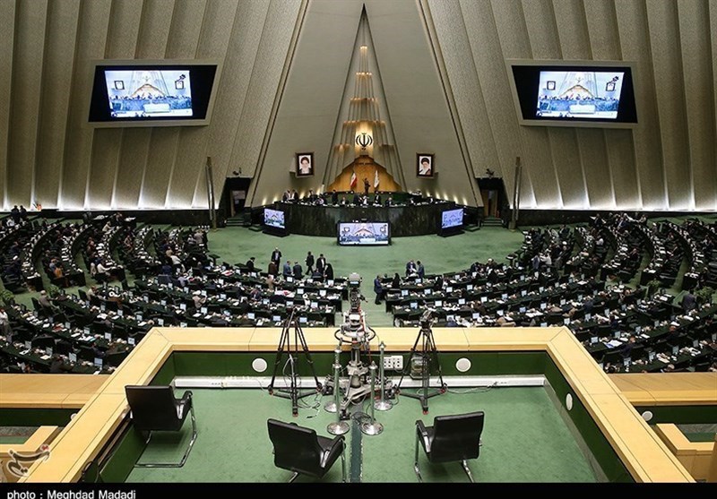 فراکسیون شاهد مجلس: تهدید‌ات رئیس جمهور آمریکا جنگ روانی است