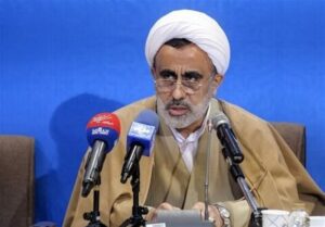 مسئولان دستگاه قضایی با تکلیف مداری در محل کار حضور دارند