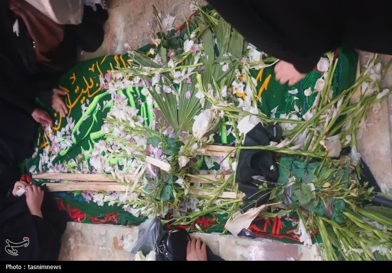پیکر شهید سردار مهدی نعمتی در حرم حضرت عبدالعظیم(ع) آرام گرفت