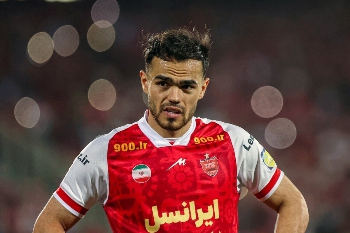 اوستون اورونوف برمی‌گردد یا شرایط جنگی او را هم از پرسپولیس گرفت؟