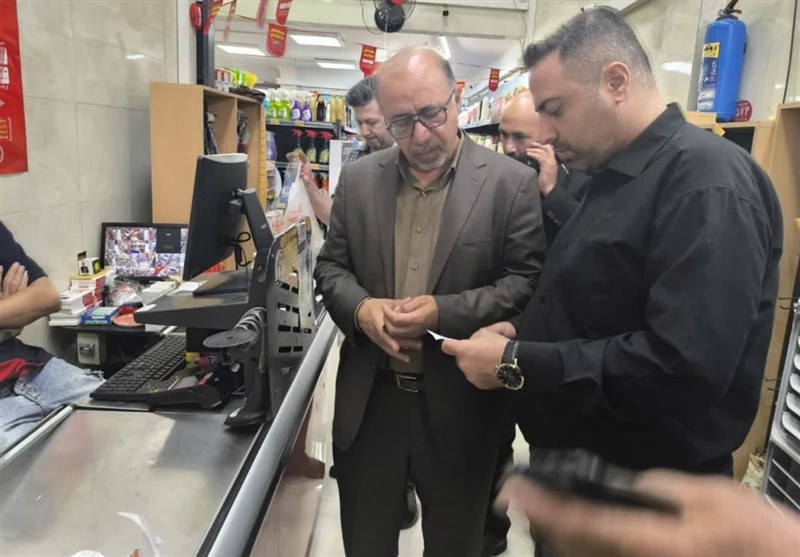 بازدید مسئولان دماوند از فروشگاه‌های مجری طرح کالابرگ