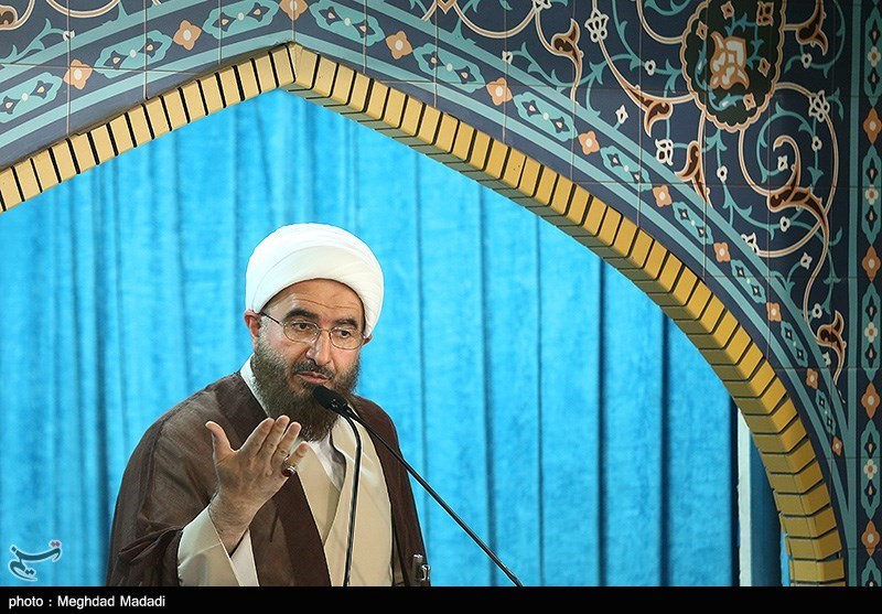 حاج‌علی‌اکبری: مسئله اصلی مقابله با توطئه‌های آمریکاست