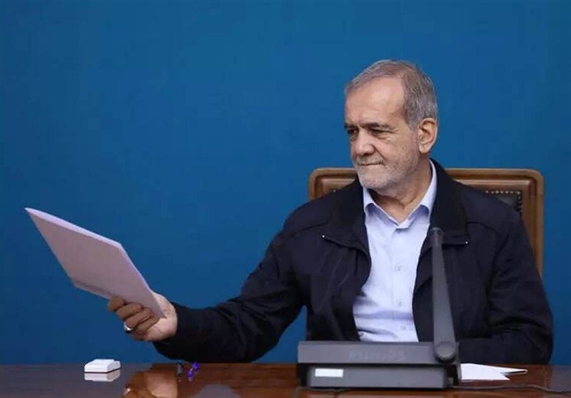 دستور پزشکیان برای شنیده‌شدن نظرات درباره لایحه فضای مجازی