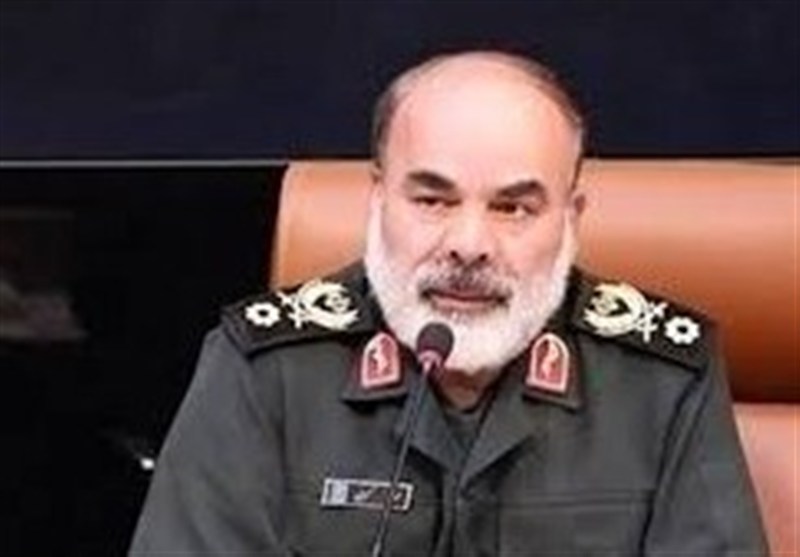 سردار کرمی: ایستادگی شهدا موجب شکست دشمن شد