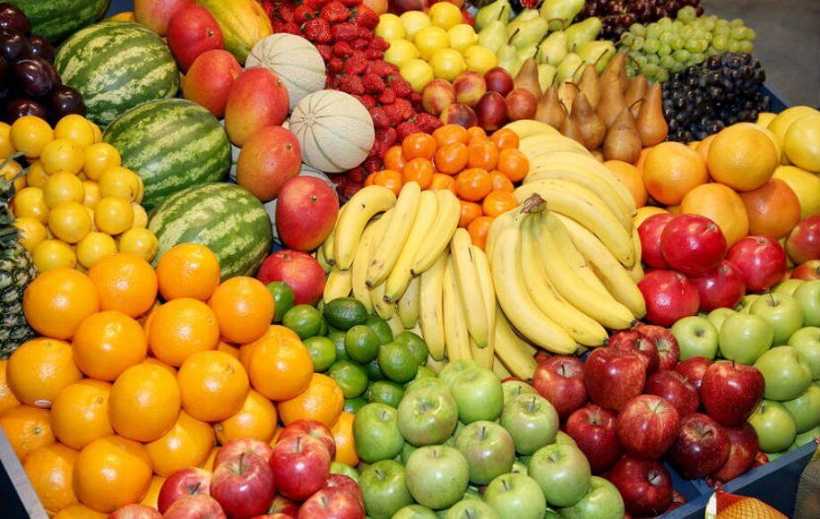 علت نوسان بازار میوه چه بود؟