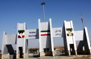 مرز پرویزخان نیازمند ارتقای زیرساخت‌ها برای تسهیل تجارت با عراق