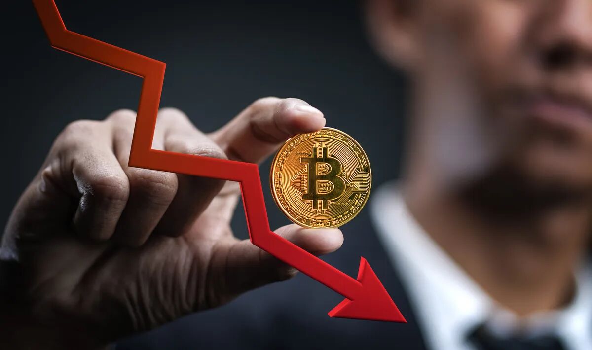 منفی شدن شاخص «تقاضای ظاهری» ظاهری بیت کوین و احتمال ریزش سنگین قیمت