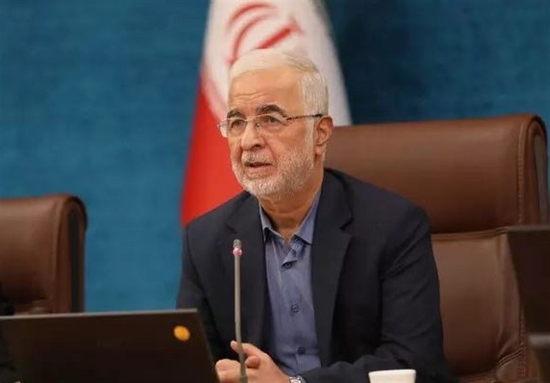 مومنی: تا امروز حدود ۸۰۰ هزار نفر از اتباع از کشور خارج شدند