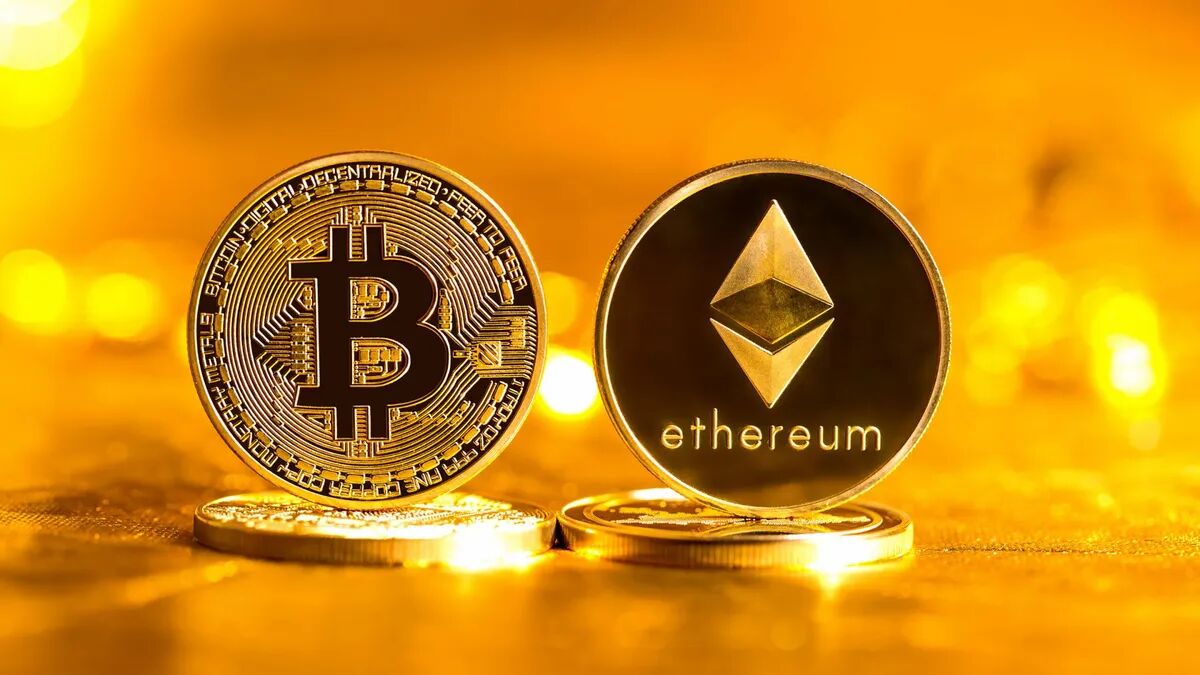 پیتر شیف: من هیچکدام را نمیخرم، اما اتریوم بفروشید و بیت کوین بخرید!
