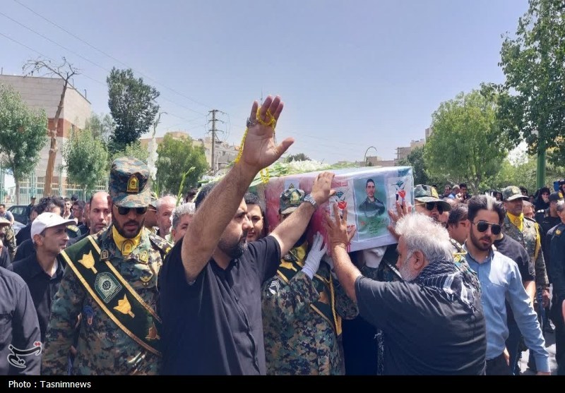 پیکر مطهر “شهید نعمتی” در بهارستان تشییع شد