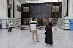 تزریق نقدینگی به بورس؛ درمان یا تسکین موقت |  بازار سرمایه به کدام سو می رود؟