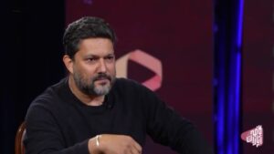 حمله حامد بهداد به داریوش ارجمند/ نه اخلاق حرفه ای دارد نه تکنیک!