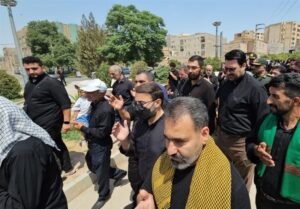 خیل عاشقان حسینی در جنوب‌شرق استان تهران در مسیر جاماندگان اربعین