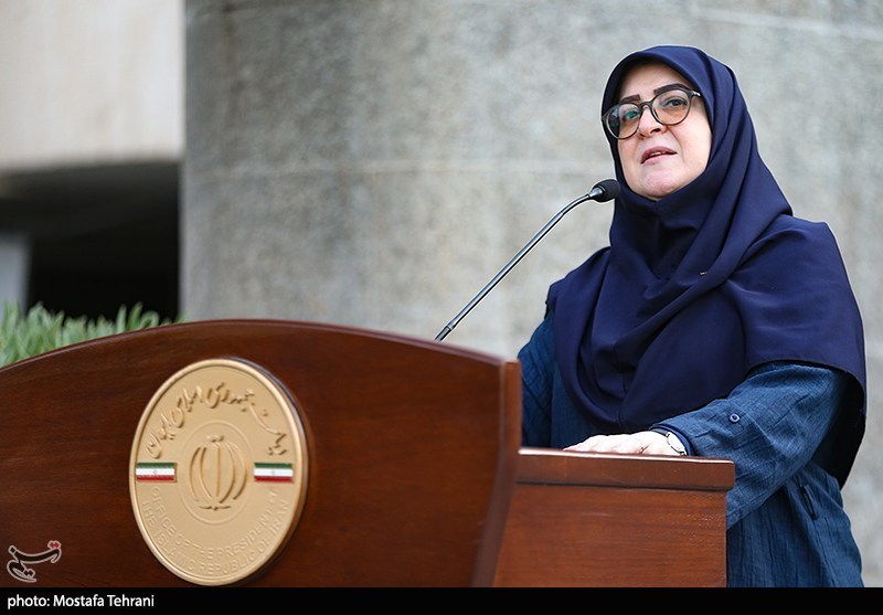 مهاجرانی: حذف ۴ صفر از پول ملی تصویب شد/ تصمیم به تعطیلی‌ها با استانداران است