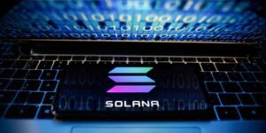 نزدیک شدن سولانا به «تقاطع مرگ»؛ توکن SOL سقوط می کند یا صعود؟