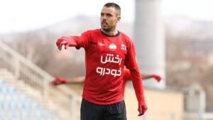 پاسخ سازمان لیگ به قرارداد جنجالی آلوز/ کارت بازی صدر شد