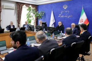 پزشکیان: اگر مدیری مسئله‌ای را حل کرد آن‌وقت پاداش بدهید