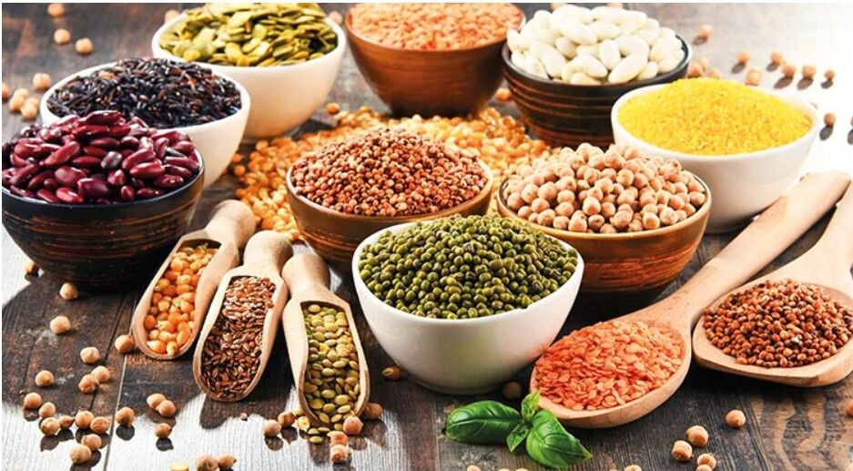 ۳۰ درصد حبوبات از طریق واردات تامین می‌شود| قیمت حبوبات کاهشی شد