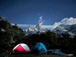 راهنمای خرید بهترین چادر کوهنوردی + معرفی ۵ مدل برتر بازار و مزایا و معایب آن‌ها
