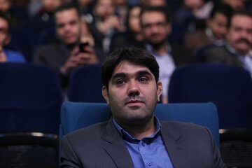 رضا الفت‌نسب: رئیس‌جمهور خواستار بازگشت شبکه اینترنت به حالت عادی شد