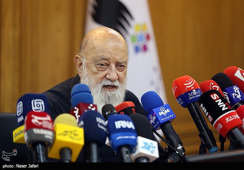 چمران: ورود همه کالاها به بازار تهران سیستم درستی نیست