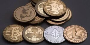 بیت کوین سقوط کرد؛ ضرر سنگین در بازار رمزارزها