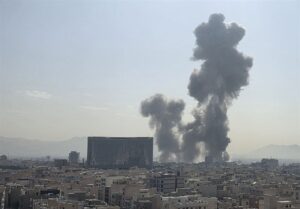 شهادت یک دانش‌آموز در حمله موشکی به آبیک