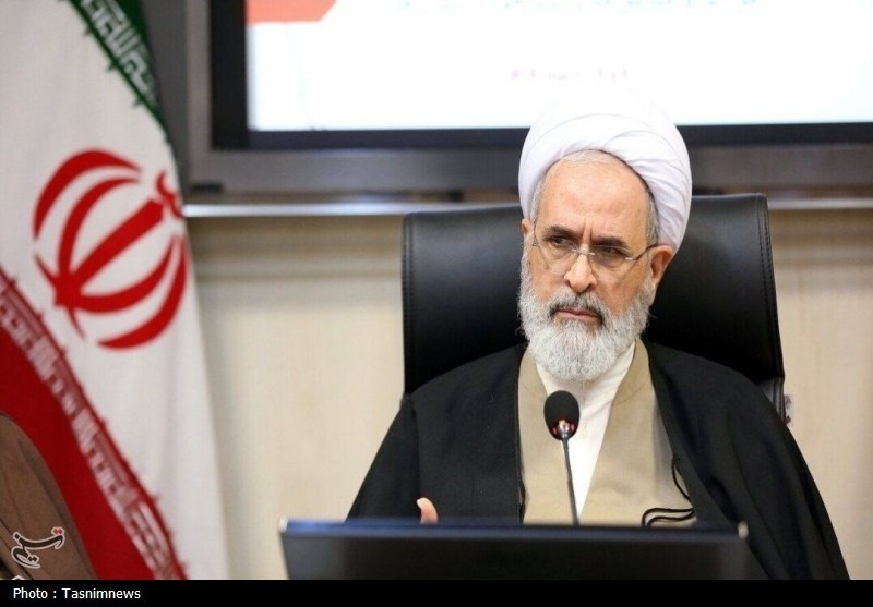 آیت‌الله اعرافی انتخاب آیت الله سید مجتبی خامنه ای  را تبریک گفت