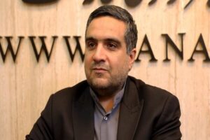 اسحاقی: دستگاه قضا با گرانی دارو مقابله کند