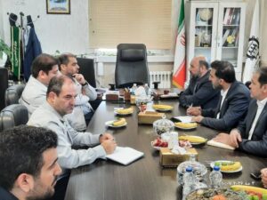 بازدید هیات شهرک دارویی برکت از شهرک صنعتی صفادشت؛ برگزاری جلسه هم اندیشی تیم مدیریتی